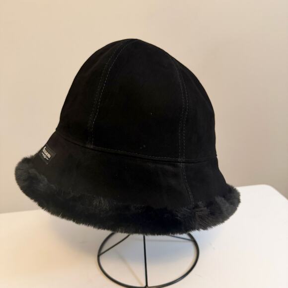 Koolaburra by UGG Bucket Hat Leather Suede Faux Fur Lined Winter Black Size L/XL main image 6